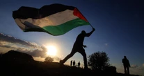 RADICALES ¬ Genocidio a los ojos del mundo: ¿Cómo permitimos la tragedia en Gaza?