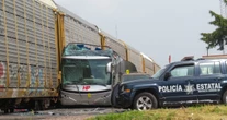 Autoridades entregan los cuerpos de 10 víctimas del tren Atlacomulco a sus familias