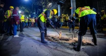 Las lluvias agravaron el problema. La CdMx lanza un plan de bacheo… hasta nocturno