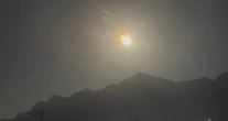 VIDEOS ¬ Un objeto luminoso cruza el cielo en NL; fue meteoro o basura espacial: PC