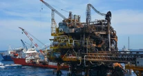 Pemex firma contrato por mil 991 mdd con Grupo Carso para construir pozos en Ixachi
