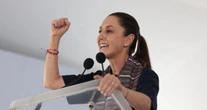 La Presidenta habla con el mandatario estadounidense: trabajarán para lograr acuerdos