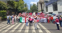 CRÓNICA ¬ Ofensas, quejas, que “seremos Venezuela”. La derecha regresa a las calles
