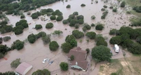 Una persona de origen mexicano murió y otra desapareció por inundaciones en EU: CSP