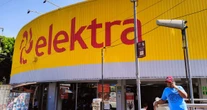 La BMV suspende la cotización de Elektra luego de su decisión de salir del mercado