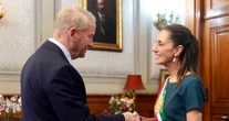 Sheinbaum se reúne con el Embajador y empresarios estadounidenses en Palacio Nacional