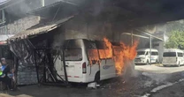Violencia paraliza Chilpancingo: queman combi, suspenden clases y reducen transporte