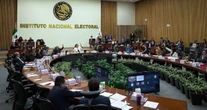 Burócratas de élite, asesores y políticos se sirvieron del IFE-INE. Eso podría acabar