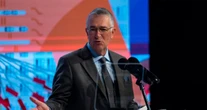 Salinas Pliego demanda a AMLO. “Soy una voz incómoda para el régimen ‘morenarco’”