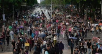 #EnVivo ¬ La tercera marcha contra la gentrificación se vuelca en protestas contra EU