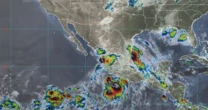 La tormenta tropical "Flossie" se intensificará a huracán categoría 1, alerta el SMN