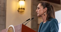Sheinbaum rechaza críticas a la Marina por choque del Buque Escuela Cuauhtémoc en NY