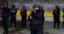 FOTOS ¬ México entrena una fuerza de élite sólo con mujeres para el crimen organizado