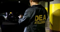 La DEA da golpe global al Cártel de Sinaloa: detiene a 617; incauta drogas y efectivo