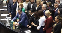 Rosa Icela entrega al Congreso primer Informe de Gobierno en representación de CSP