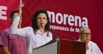 Luisa Alcalde se lanza contra Ricardo Anaya; lo señala de ser "un prófugo con fuero"