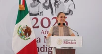 Sheinbaum destaca ligero avance en la economía mexicana; hay un modelo distinto, dice