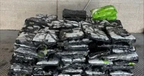 EU decomisa casi 400 kilos de metanfetamina oculta entre rosas en frontera con México