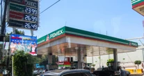 Fitch eleva calificación de Pemex, la deja a un paso recuperar el grado de inversión