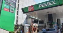 La FGR catea 3 gasolineras en Querétaro; asegura cisternas, equipo y detiene a 2