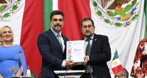 Cravioto entrega el Primer Informe de Gobierno de Brugada al Congreso de la CdMx