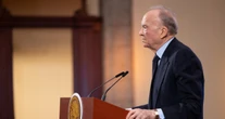 Gertz acusa a EU de dejar entrar a Chávez Jr. pese a orden de aprehensión en México