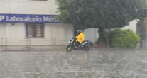 FOTOS Y VIDEOS: Una fuerte granizada sorprende a la CdMx. Activan Alerta Amarilla