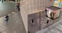 La SSEM captura a 2 por asalto a joyería en plaza de Metepec; una es menor de edad