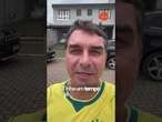 Flávio Bolsonaro visita o pai em prisão domiciliar