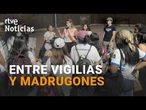 PEREGRINOS encadenan VIGILIAS Y MADRUGONES durante la visita del PAPA | RTVE Noticias
