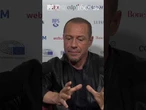 Accorsi in viaggio con Ulisse. "Resistere alle sirene dei social"