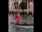 Santas swap sleighs for gondolas in Venice’s annual Christmas regatta