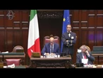 Banche, Giorgetti: Attenzione a eccessiva finanziarizzazione