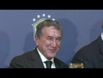 Parreira passa por traqueostomia e segue em estado grave | AFP