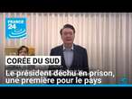 Le président déchu en prison, une première pour la Corée du Sud • FRANCE 24