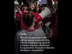 Educazione sessuo-affettiva solo con l’ok dei genitori. Stop in materne e elementari. Il ddl è legge