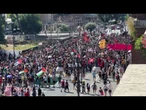 Il corteo Antifascista su via dei Fori Imperiali visto dall'alto