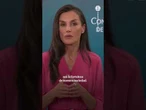 La Reina Letizia se atreve con la lengua de signos para felicitar los 90 años a la ONG CNSE #Letizia