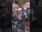 Standinf ovation per Trump prima del suo discorso al parlamento israeliano