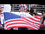 Les supporters américains célèbrent la qualification pour les huitièmes du Mondial
