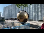 Addio allo scultore Arnaldo Pomodoro. Ecco la sua “Sfera con Sfera” davanti all'Onu, a New York