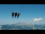 Balanço gigante nos Alpes suíços visa impulsionar turismo de verão | AFP