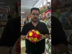Yiwu, la trastienda china que produce el 70% del merchandising del Mundial de Fútbol 2026