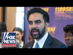 Former NYC mayor DEFENDS Mamdani, brands Netanyahu a ‘war criminal’