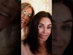 Nowe ujęcia z serialu Przyjaciele. Jennifer Aniston jako fryzjerka