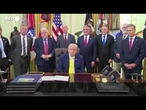 Usa, Trump: "Gli Stati Uniti si prenderanno CURA di Cuba"