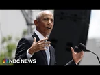 Obama encourages people to not give in to despair in current political climate