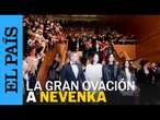 CINE | La gran ovación a Nevenka Fernández en el estreno de 'Soy Nevenka' en San Sebastián | EL PAÍS