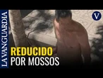 Mossos disparan al aire para reducir a un hombre que amenazaba a los vecinos con un cuchillo