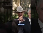 Australian lawmaker Bob Katter threatens journalist with his fist